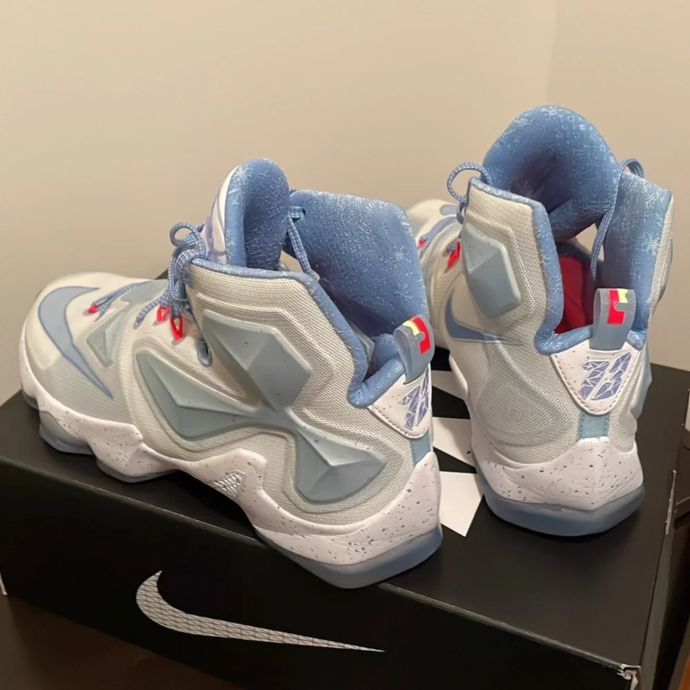 Nike Lebron XIII XMAS men’s size 10 1/2 - Picture 7 of 13